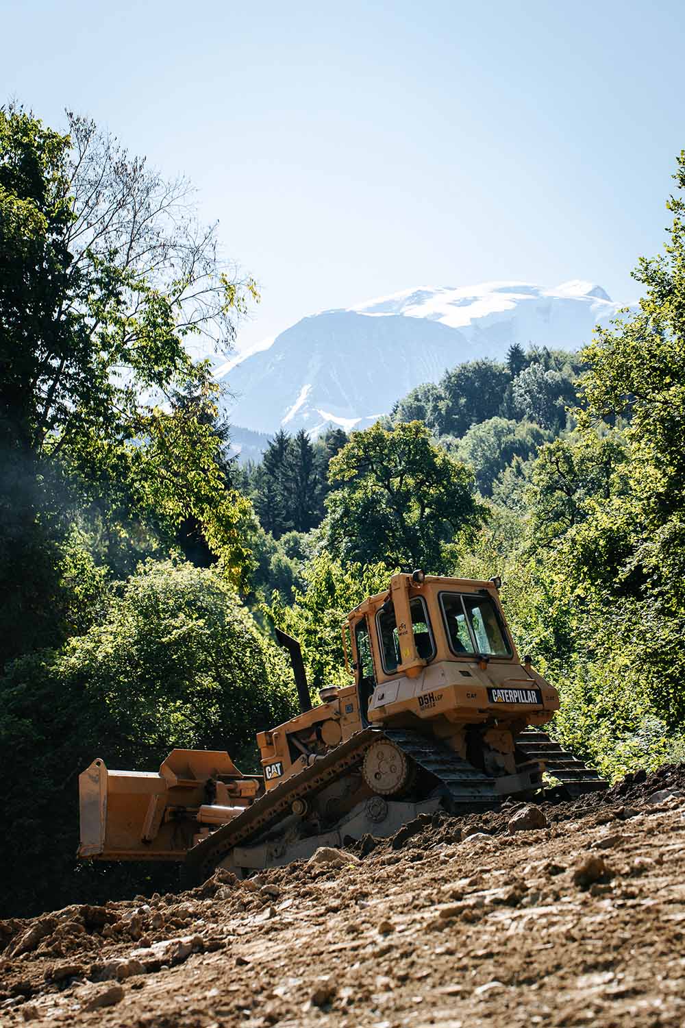Travaux de terrassement en montagne dans le Pays du Mont Blanc